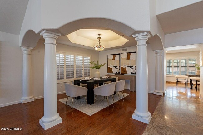 Foto del edificio - 12863 E Becker Ln
