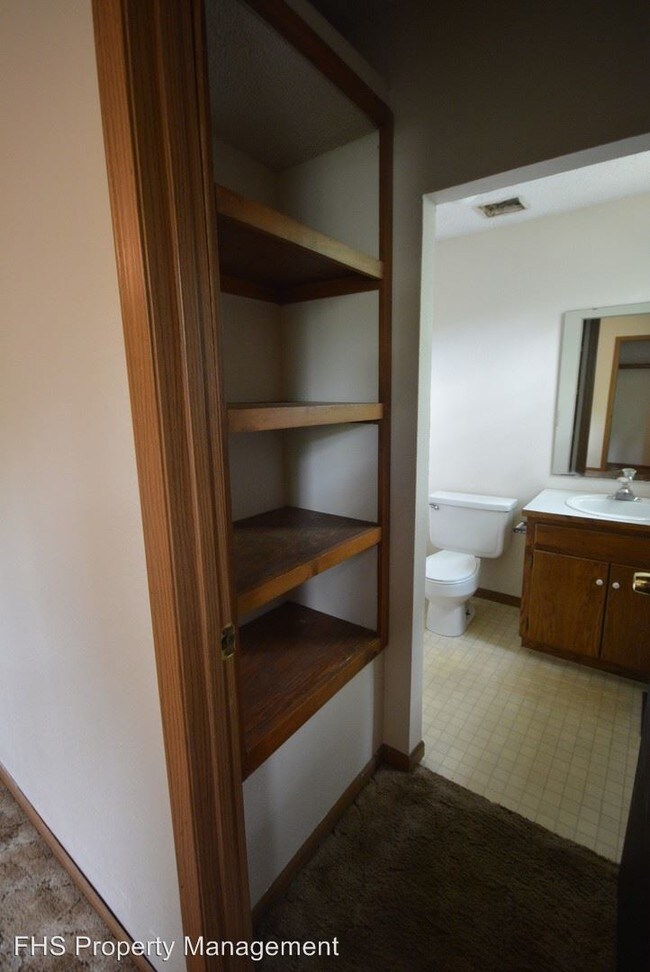 Foto del edificio - 1403 N Clay Ave