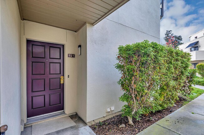 Building Photo - 121 Shorebird Cir
