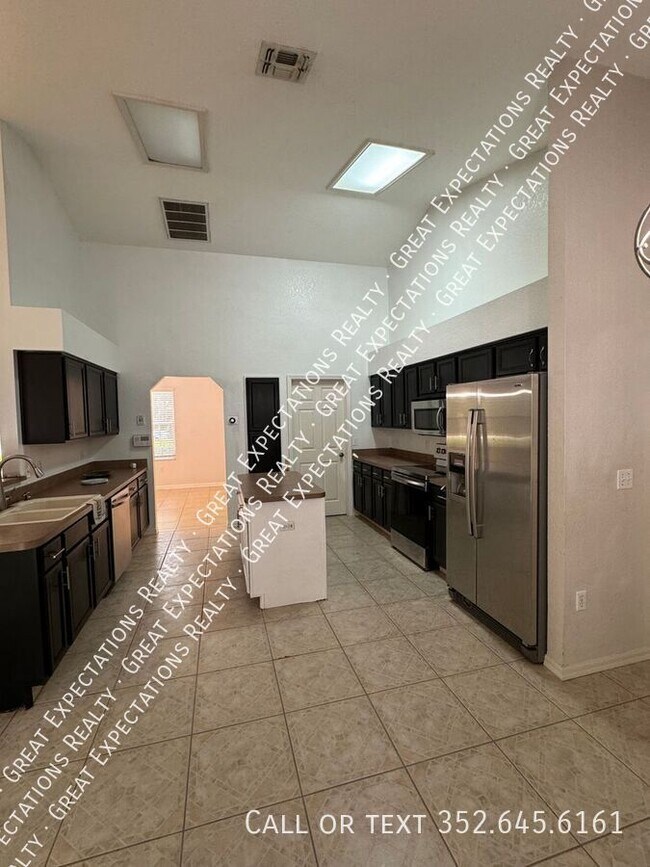 Foto del edificio - 8013 SW 134 Loop