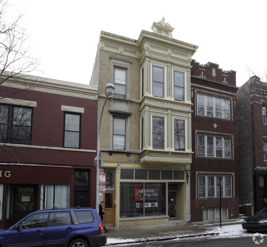 Foto del edificio - 713 W. Wrightwood
