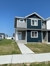 Building Photo - 839 Thames Ct