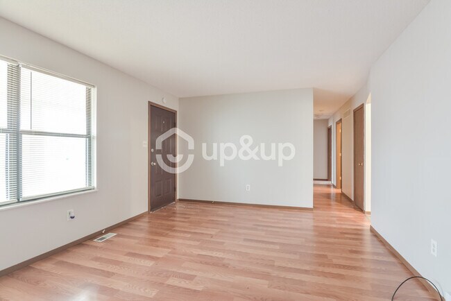 Foto del edificio - Fantastic 3bd/2ba home! Coming soon!