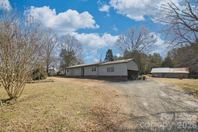 Foto del edificio - 909 Fisher St