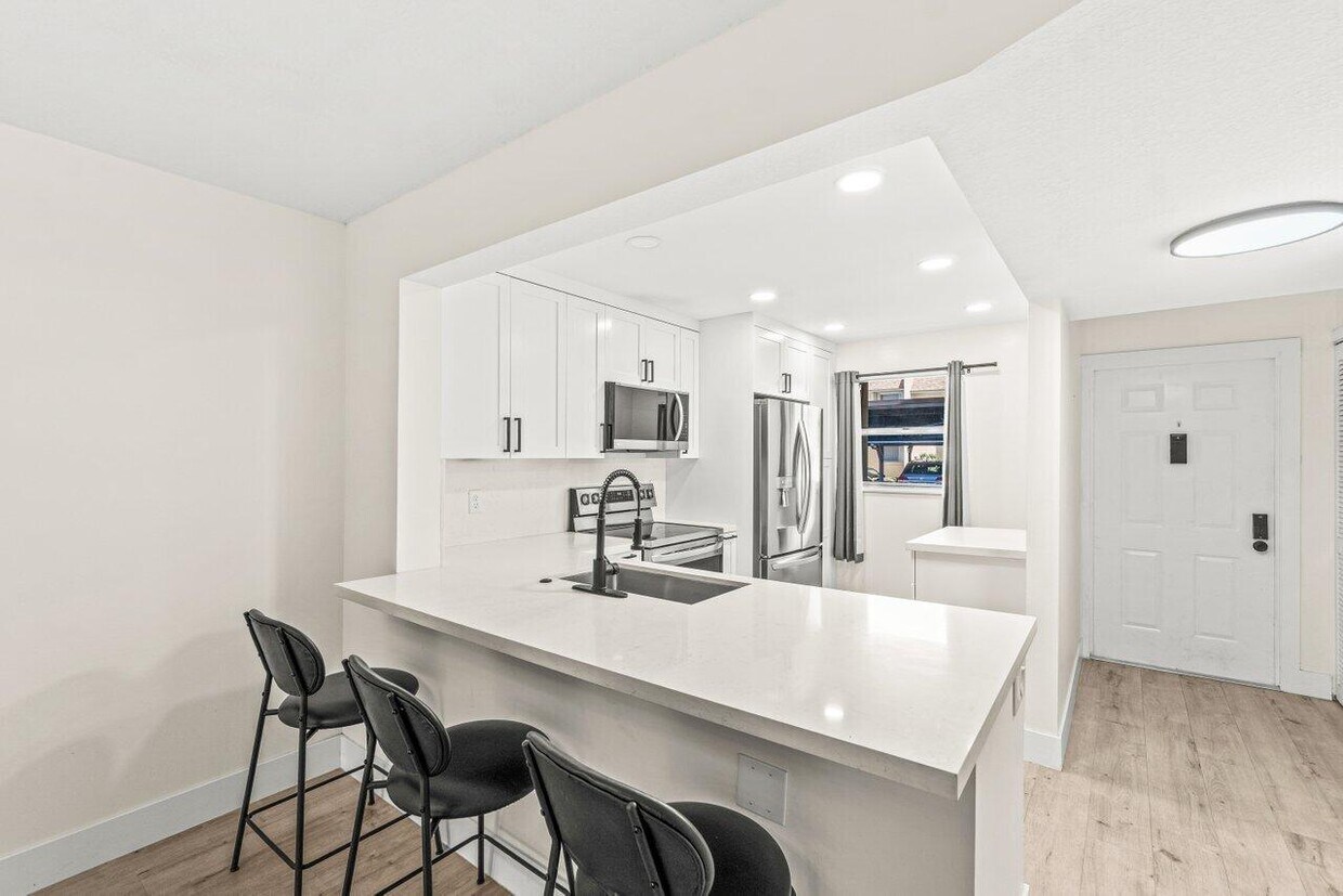 Foto principal - 2935 SW 22nd Ave