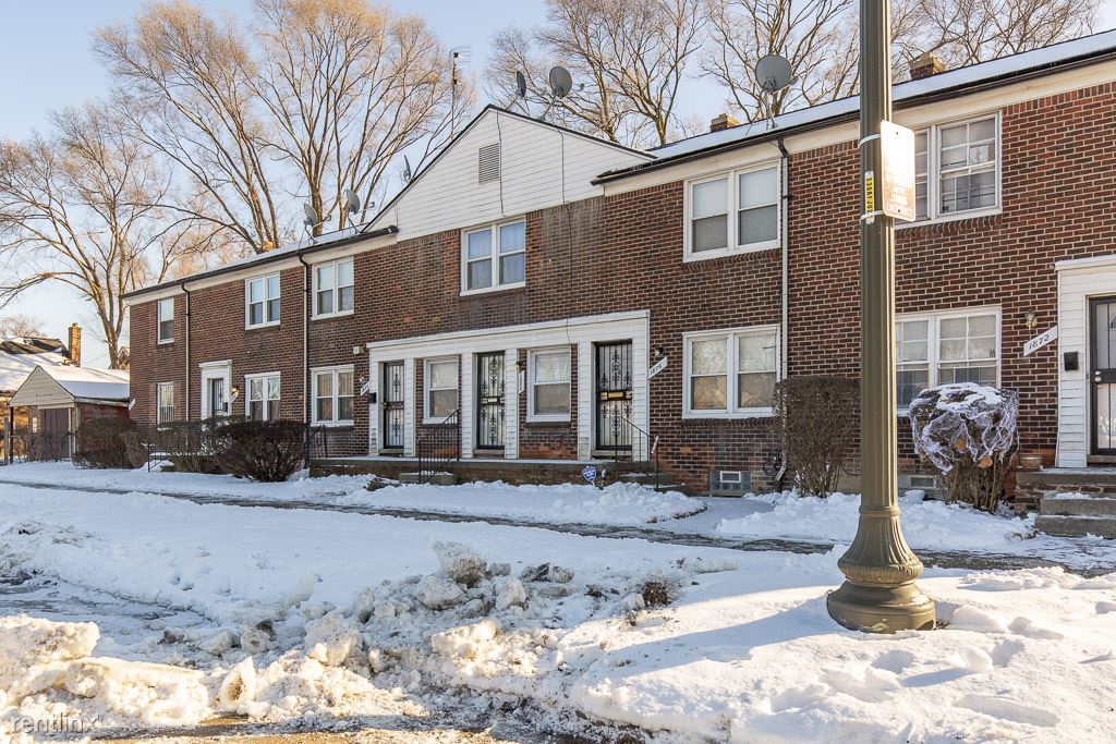 2 br, 1 bath - 1888 E Outer Dr - 2 br, 1 bath  - 1888 E Outer Dr