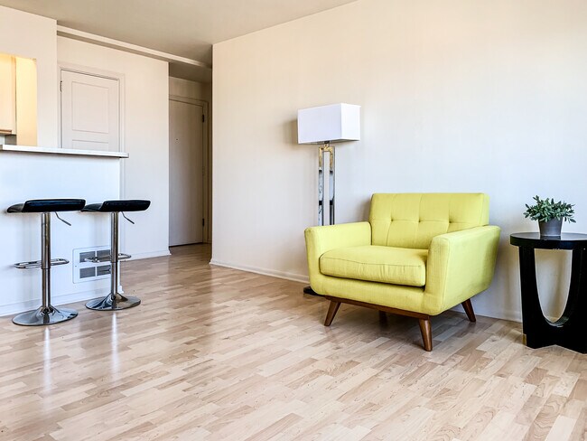 Foto del edificio - Park Tower Apartments