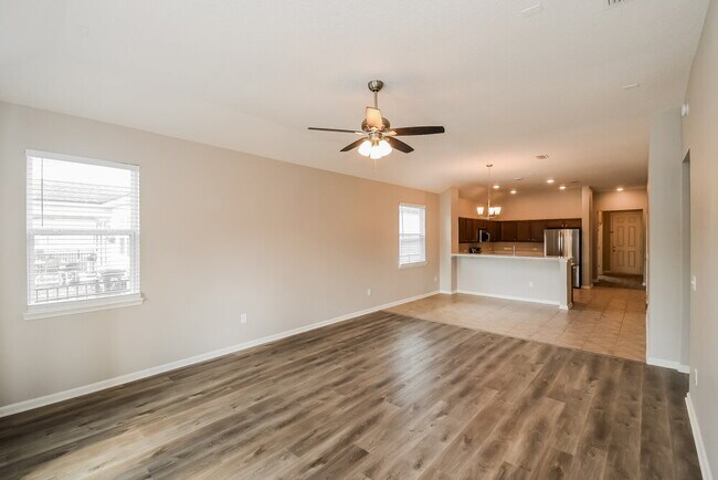 Building Photo - 5754 Village Pond Cir