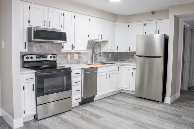 Foto del edificio - The LUXE Residences of Aurora 55+ Community