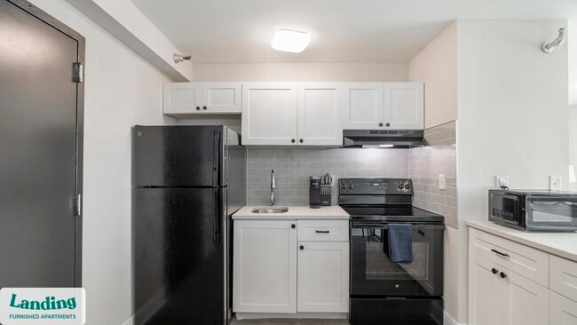 Building Photo - 305 Dr. M.L.K. Jr St S