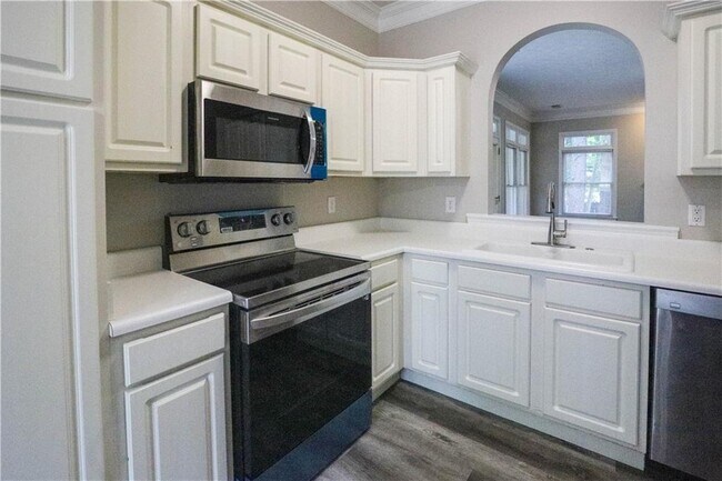 Foto del edificio - 450 Peachtree Ridge Dr NW