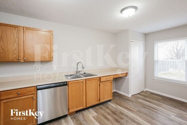 Building Photo - 14634 White Tail Run