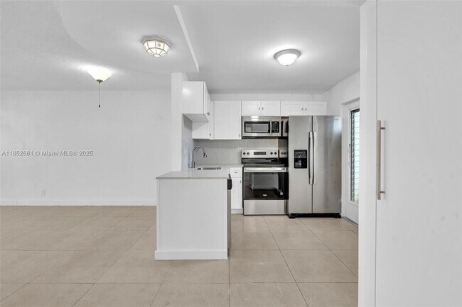 Foto del edificio - 1398 NE 191st St