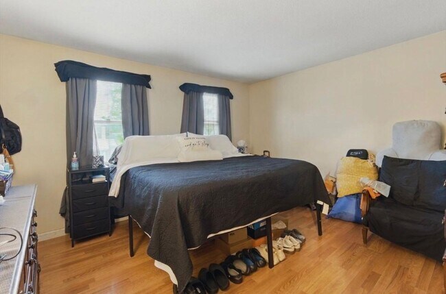 Foto del edificio - 84 Cherrelyn St