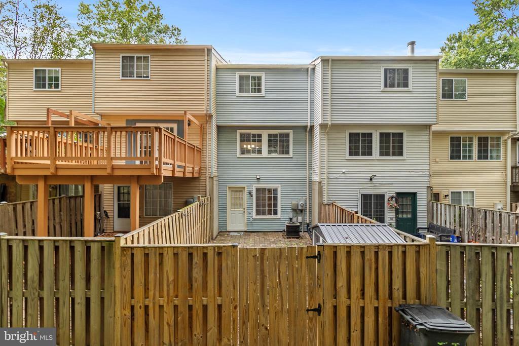 Foto principal - 8345 Windfall Rd
