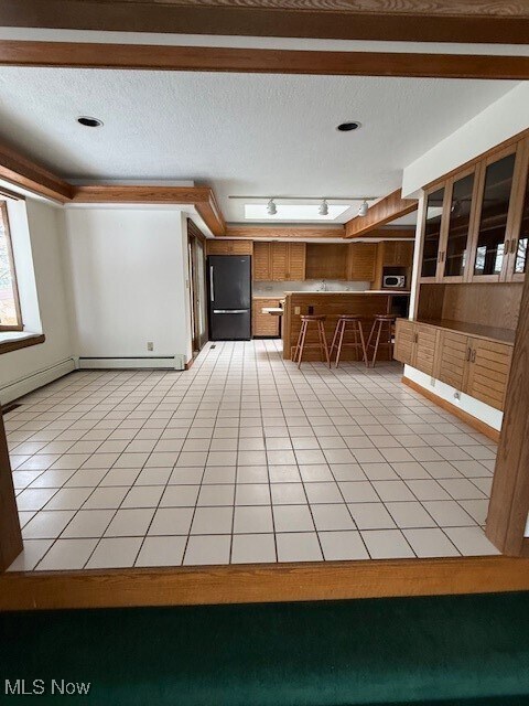 Foto del edificio - 1590 N Crater Ave