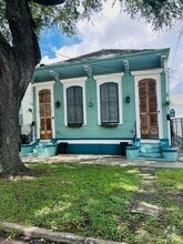 Building Photo - 2030 Bienville St