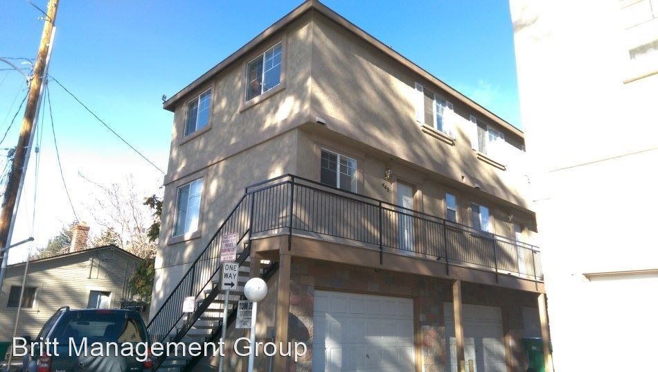 2 br, 1.5 bath House 449 Avenue House Rental in Reno, NV