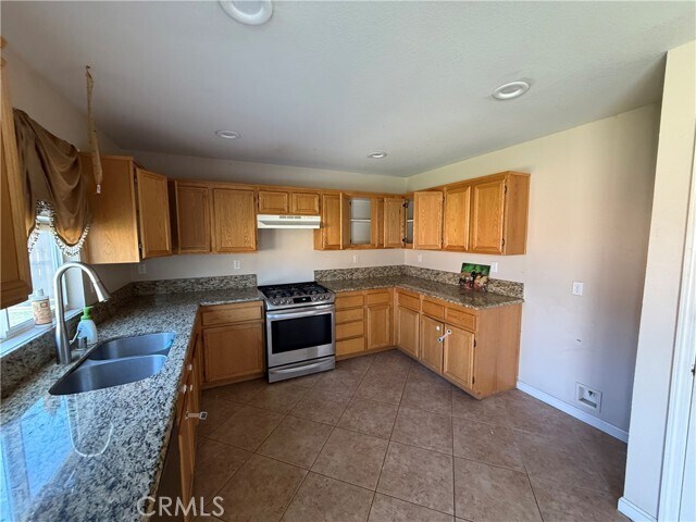 Building Photo - 33072 Gypsum St