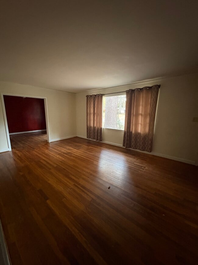 Foto del edificio - 913 Hillman St