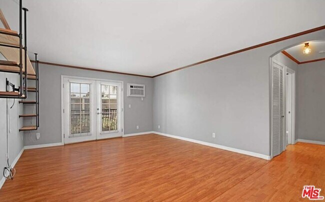 Foto del edificio - 4570 54th St