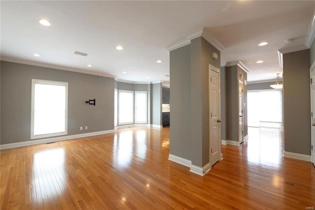 Building Photo - 7709 Gannon Ave