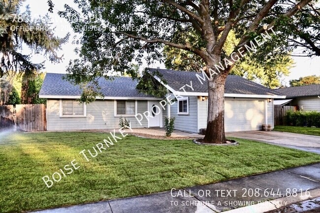 Foto del edificio - 783 Dogwood Pl