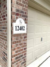 Building Photo - 12402 Ridgecrest Dr