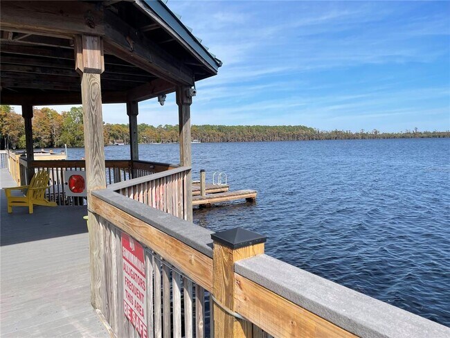 Building Photo - 13427 Blue Heron Beach Dr