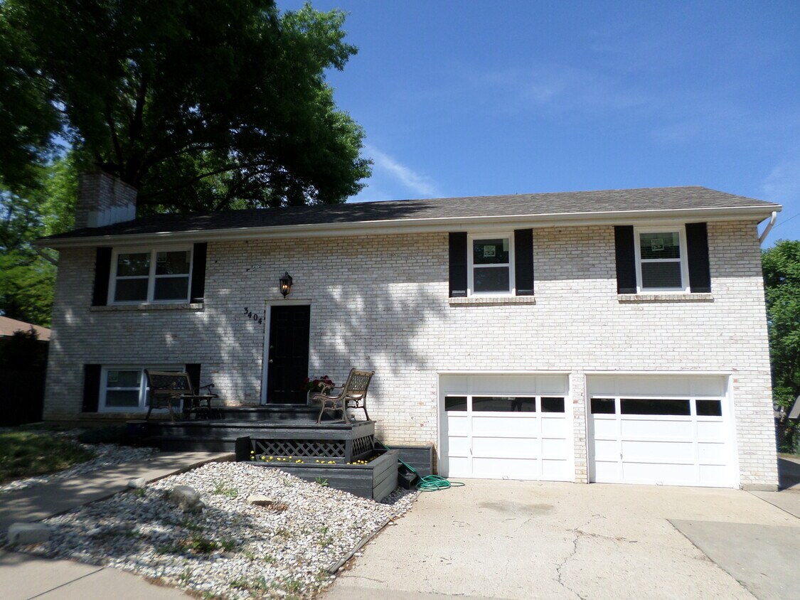 Foto principal - SHORT TERM LEASE ONLY