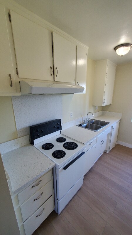 Foto del edificio - 1230 W Hillandale Ave