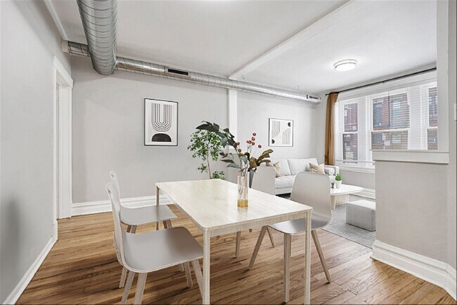 Foto del edificio - 2255 S Oakley Ave