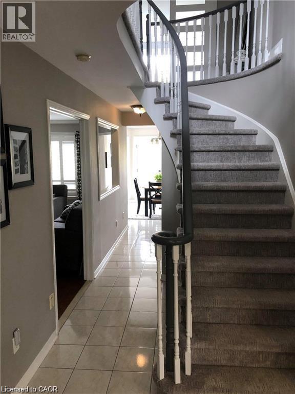 Building Photo - 53 Laurendale Ave