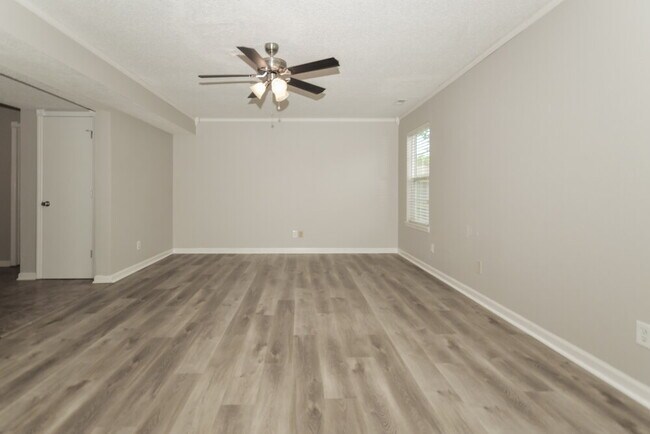 Building Photo - 6336 Long River Ln