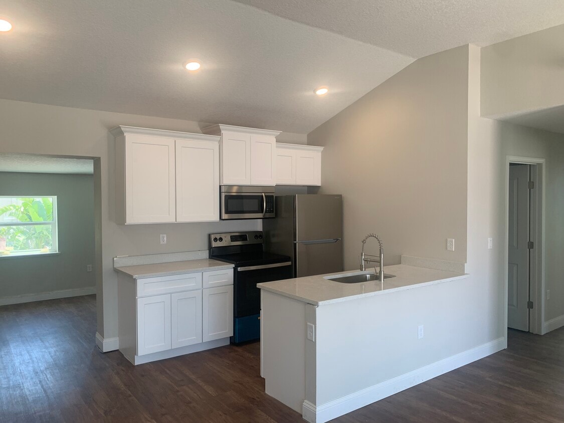 Brand New Units - 145 S Halifax Ave