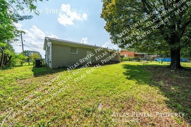 Foto del edificio - 4324 Barry Street NW Huntsville, AL 35810