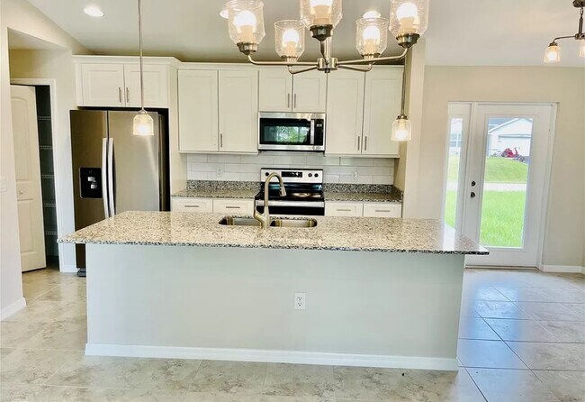 Photo - 415 NW 19th Pl House