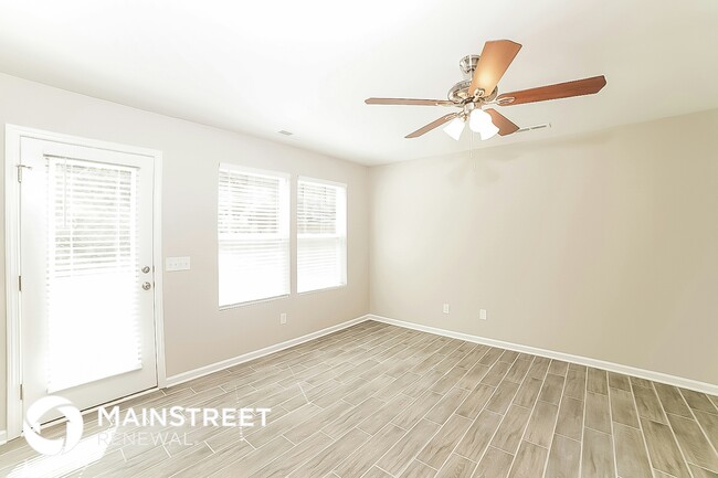 Building Photo - 219 Baybrook Ln