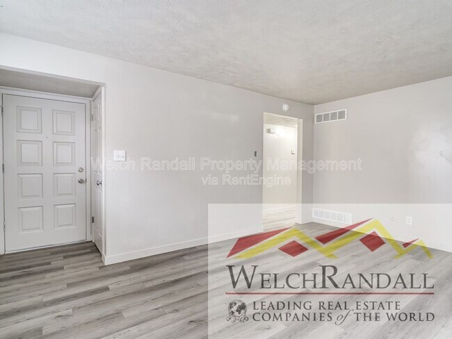 Building Photo - 848 E 5300 S