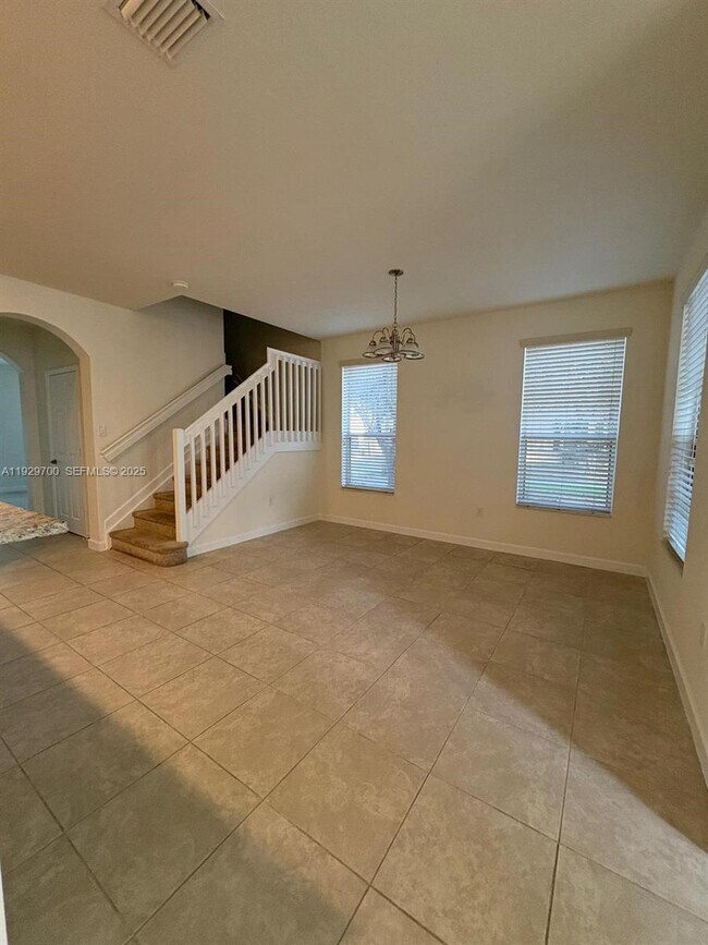 Building Photo - 9426 SW 171st Ct