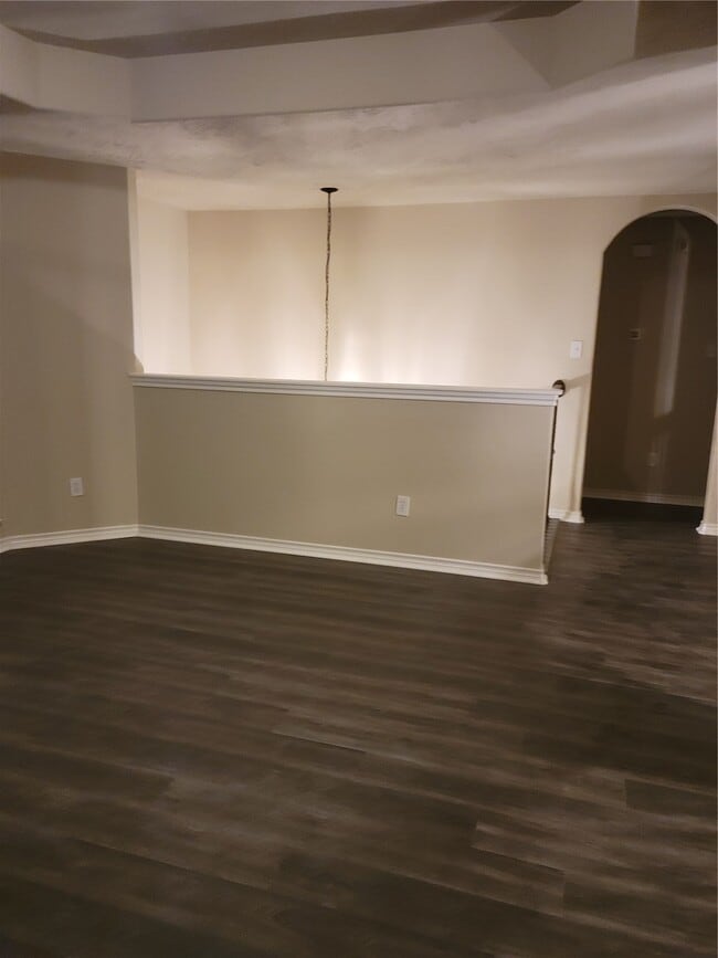 Building Photo - 11134 Sheldon Bend Dr