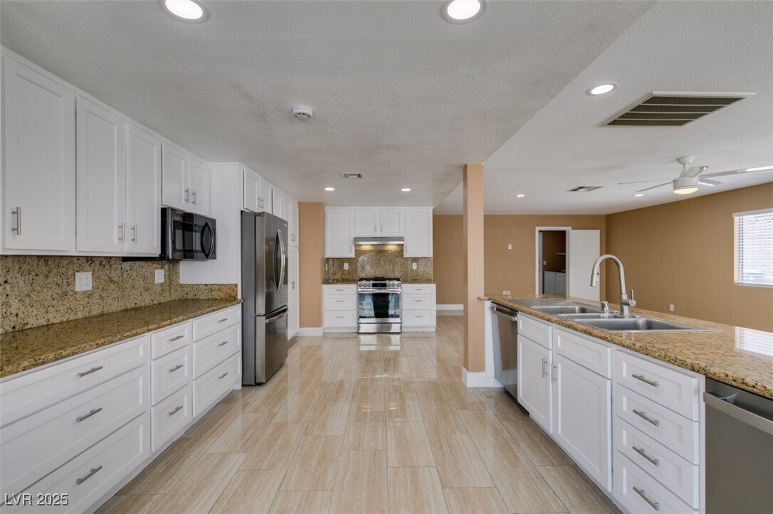 Foto principal - 3966 Green Leaf Dr