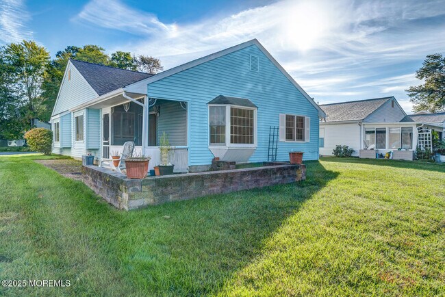 Foto del edificio - 405 Lexington Dr