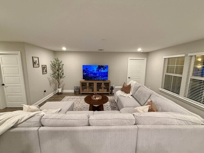 Building Photo - 14439 Quail Rdg Dr