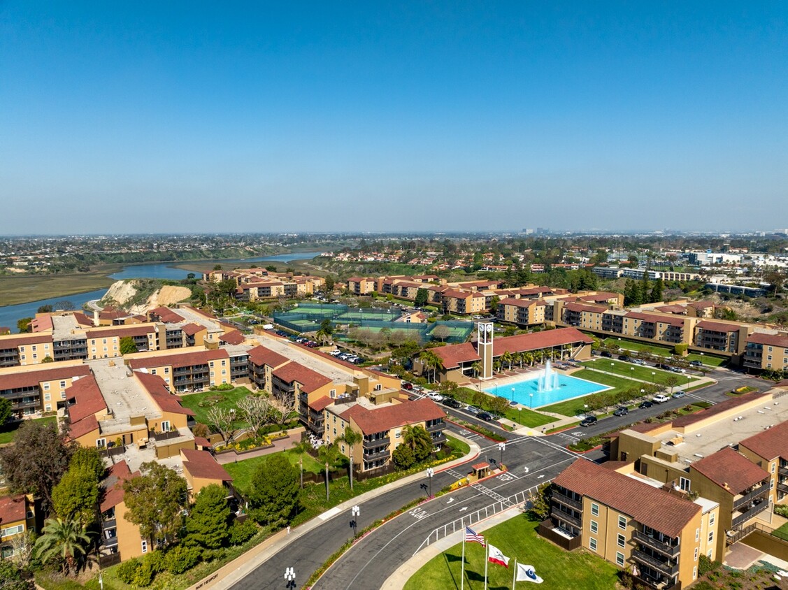 Park Newport - Apartments in Newport Beach, CA | Westside Rentals