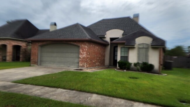 Building Photo - 212 Cedar Grove Dr