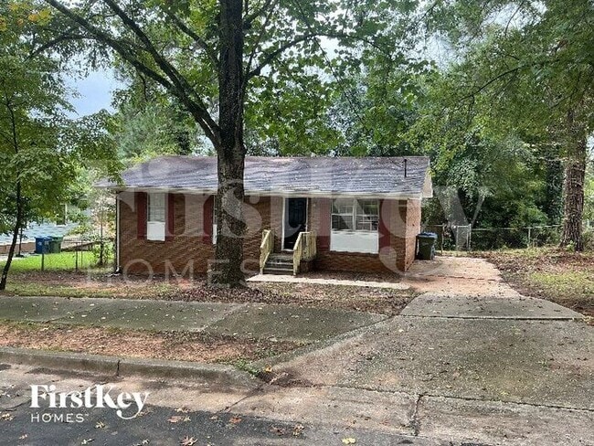 Building Photo - 4078 Ester Dr SW