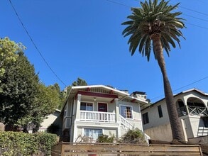 Building Photo - 1616 N Ave 56