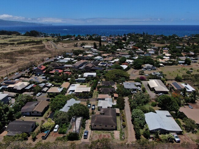 Building Photo - Furnished 4 Bedroom Paia