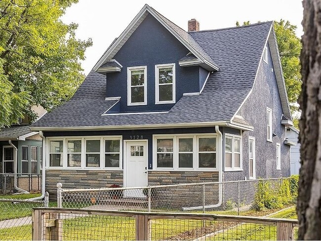 Building Photo - 3728 Minnehaha Ave